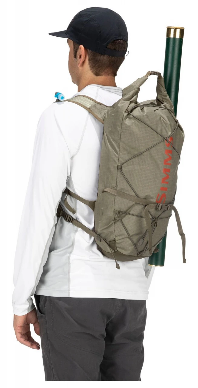 Fly Fishing Vest Pack Simms Flyweight Tan 5 Fly Fishing Vest Pack Simms Flyweight Tan - Image 5