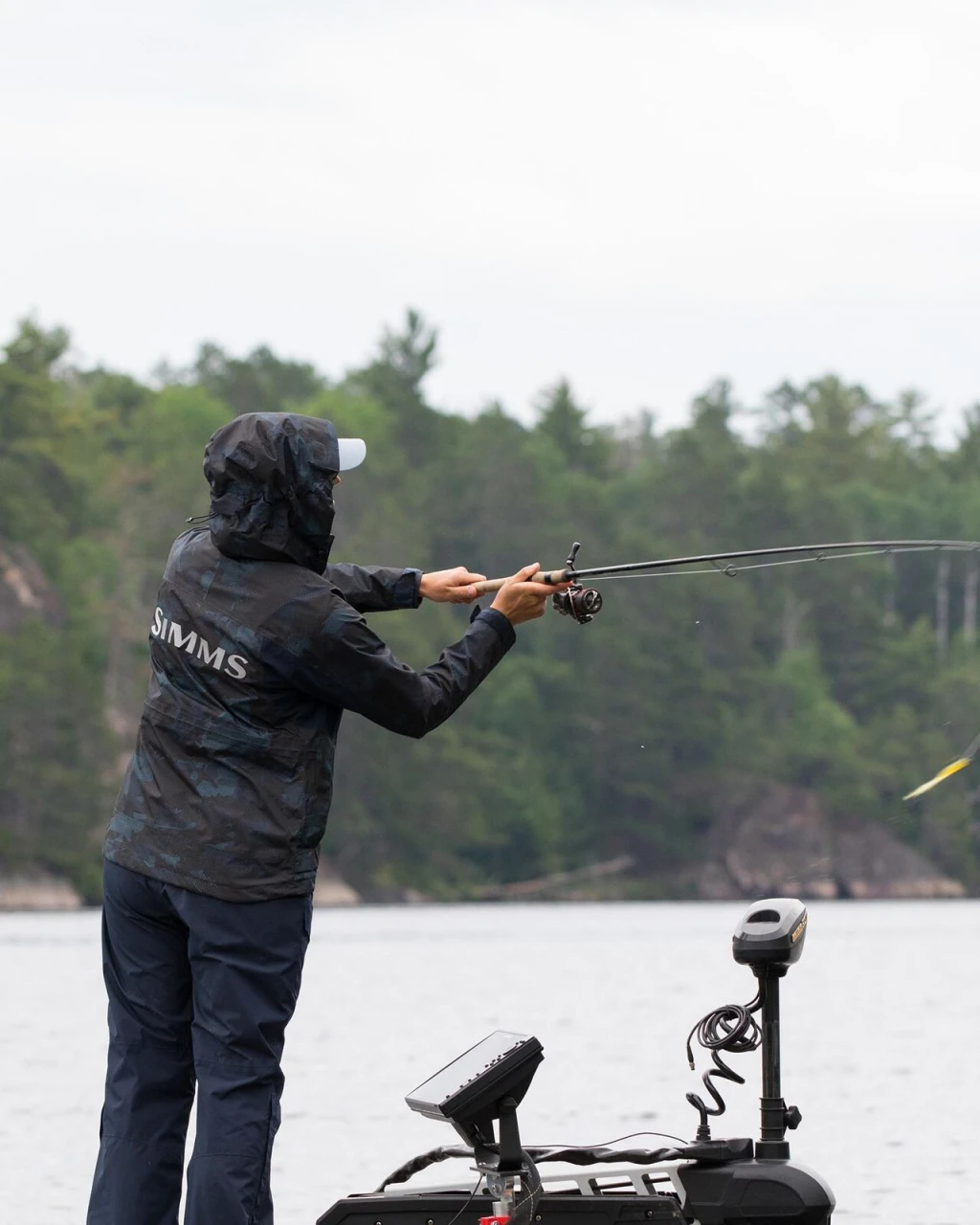 Women's Challenger Bib Simms Admiral Blue 7 Women's Challenger Bib Simms Admiral Blue - Image 7